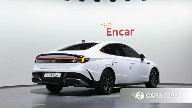Hyundai Sonata D Edge (DN8) 2023 Белый из Кореи