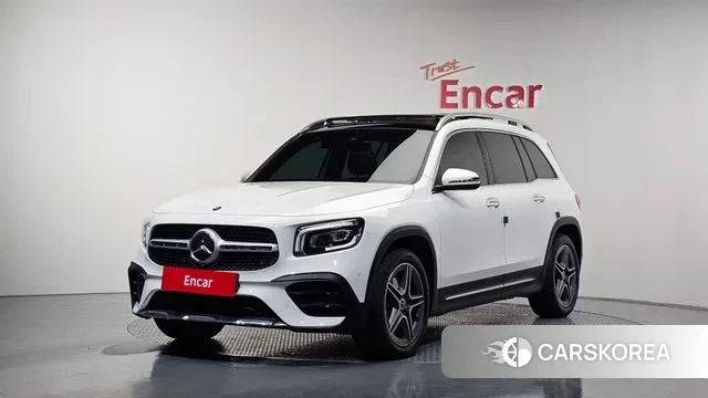 Mercedes-Benz GLB-Class X247 2021 Белый из Кореи
