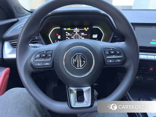 MG MG5 2023 Желтый из Китая