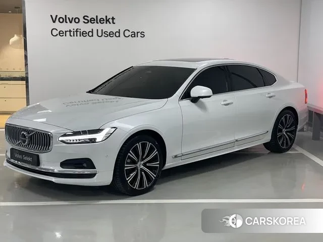 Volvo S90 2024 Белый из Кореи