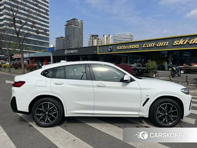 BMW X4 2025 Белый из Китая