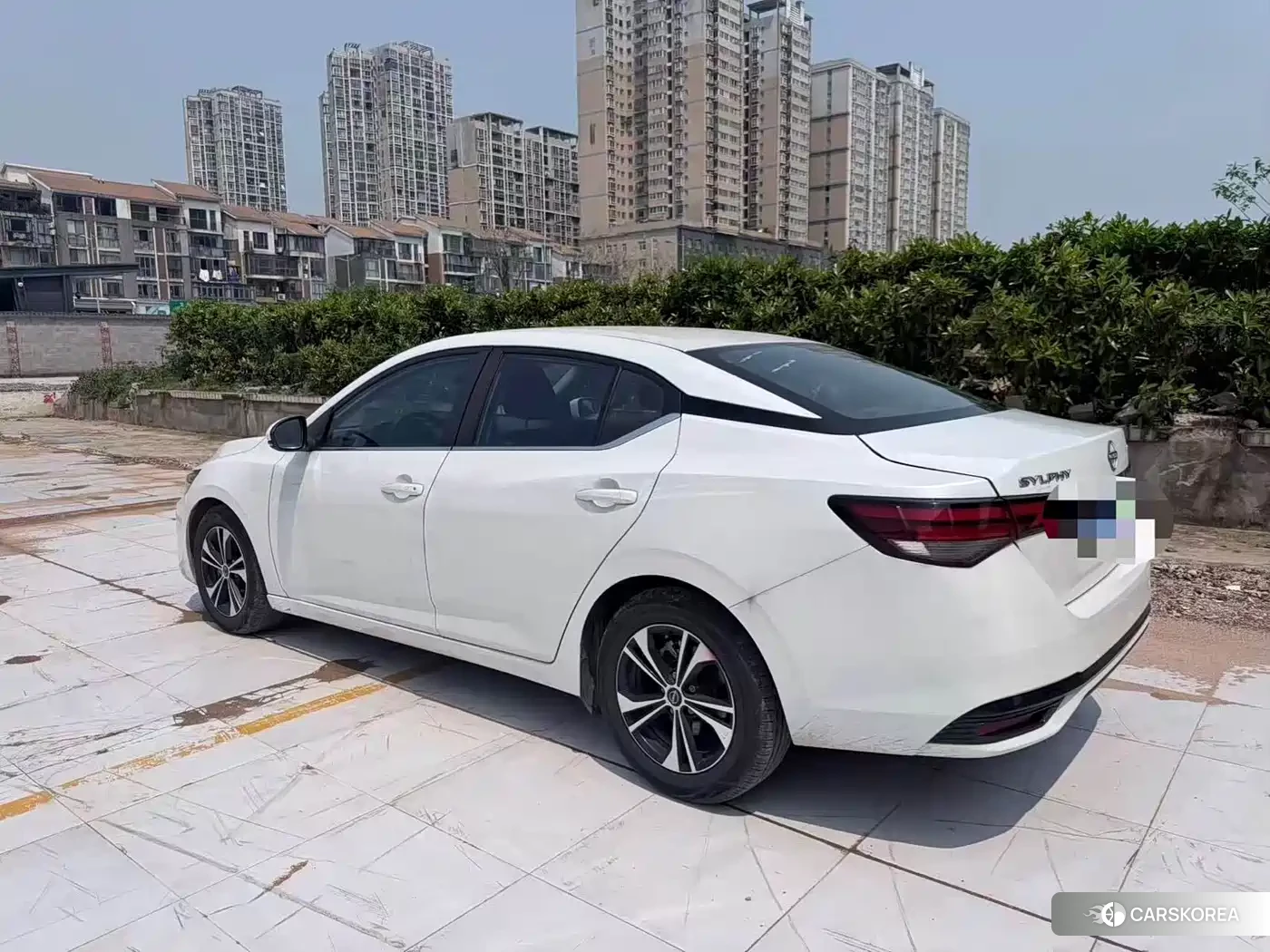 Nissan Sylphy 2023 Белый из Китая