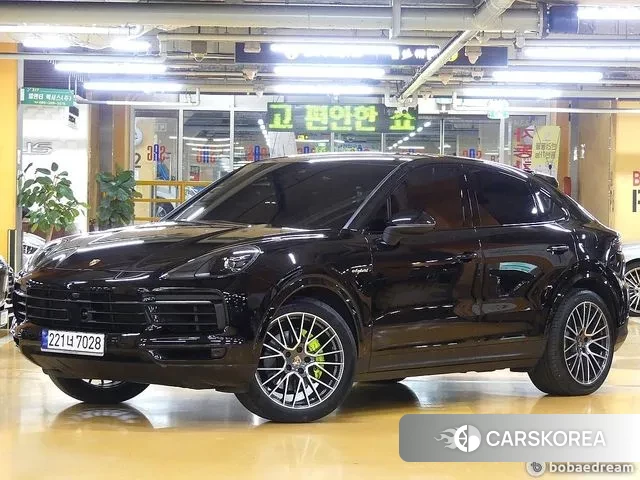 Porsche Cayenne (PO536) 2023 Черный из Кореи