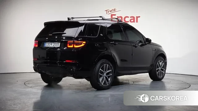 Land Rover Discovery Sports 2nd Generation 2024 Черный из Кореи