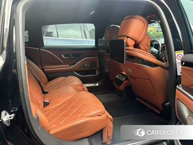 Mercedes-Benz Maybach S-class 2023 Черный из Китая