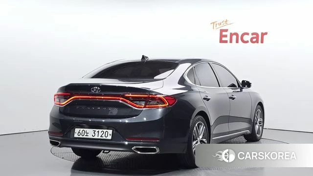 Hyundai Grandeur IG 2018 Серый из Кореи