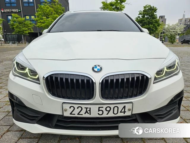 BMW 2 Series Active Tourer (F45) 2019 Белый из Кореи