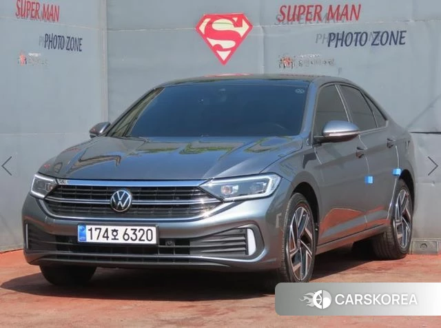 Volkswagen 7th Generation of Jetta 2023 Серый из Кореи