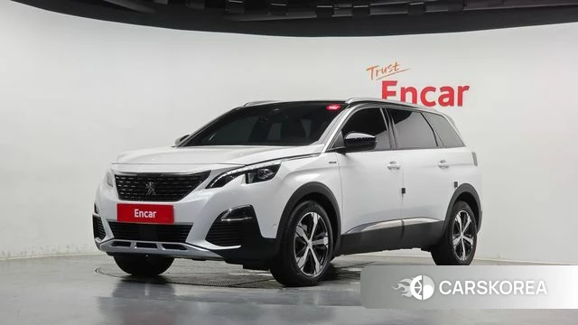 Peugeot 5008 second generation 2021 Белый из Кореи