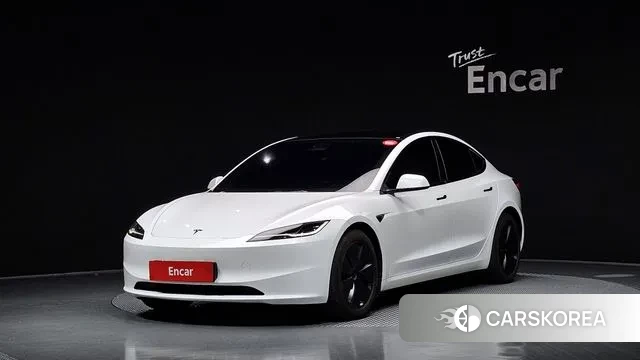 Tesla Model 3 2024 Белый из Кореи