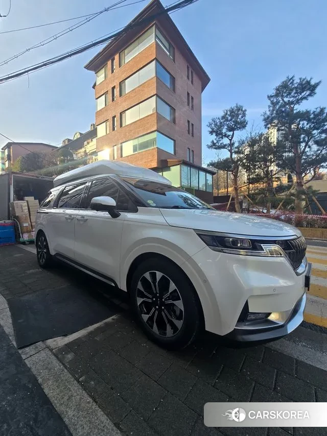 Kia Carnival 4th generation 2022 Белый из Кореи