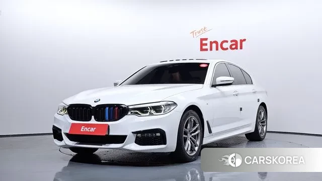 BMW 5 Series (G30) 2018 Белый из Кореи