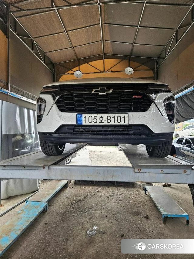 Chevrolet (GM Daewoo) Trax Crossover 2023 Белый из Кореи