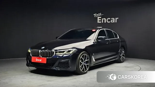 BMW 5 Series (G30) 2023 Черный из Кореи