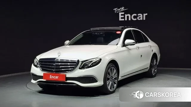 Mercedes-Benz E-Class W213 2019 Белый из Кореи