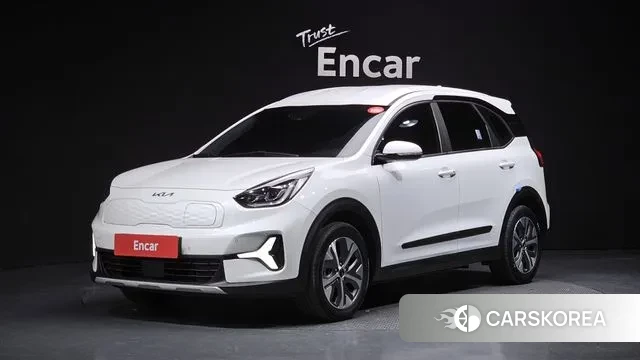 Kia Niro Plus 2022 Белый из Кореи