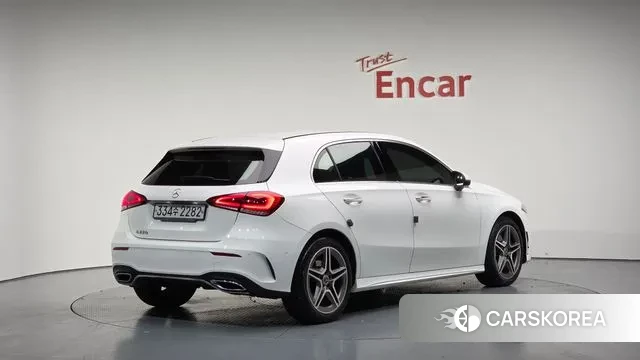 Mercedes-Benz A-Class W177 2020 Белый из Кореи