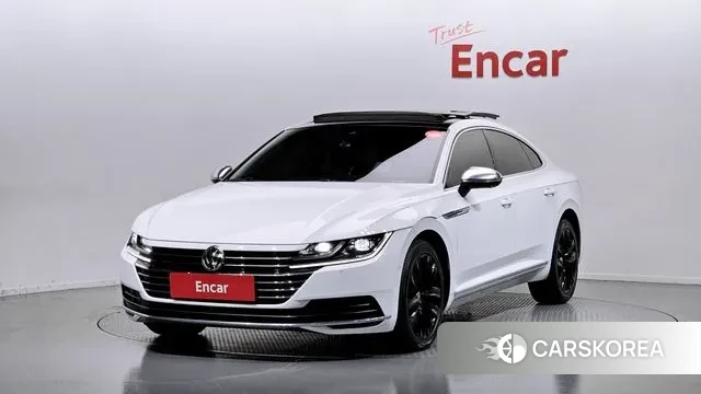 Volkswagen Arteon 2019 Белый из Кореи