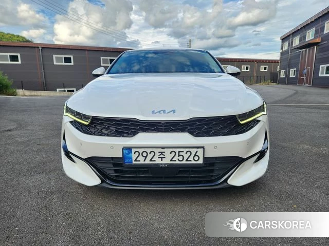 Kia K5 3rd generation 2023 Белый из Кореи
