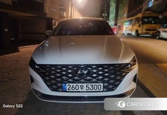 Hyundai The New Grandeur IG Hybrid 2022 Белый из Кореи
