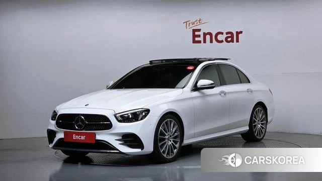 Mercedes-Benz E-Class W213 2021 Белый из Кореи