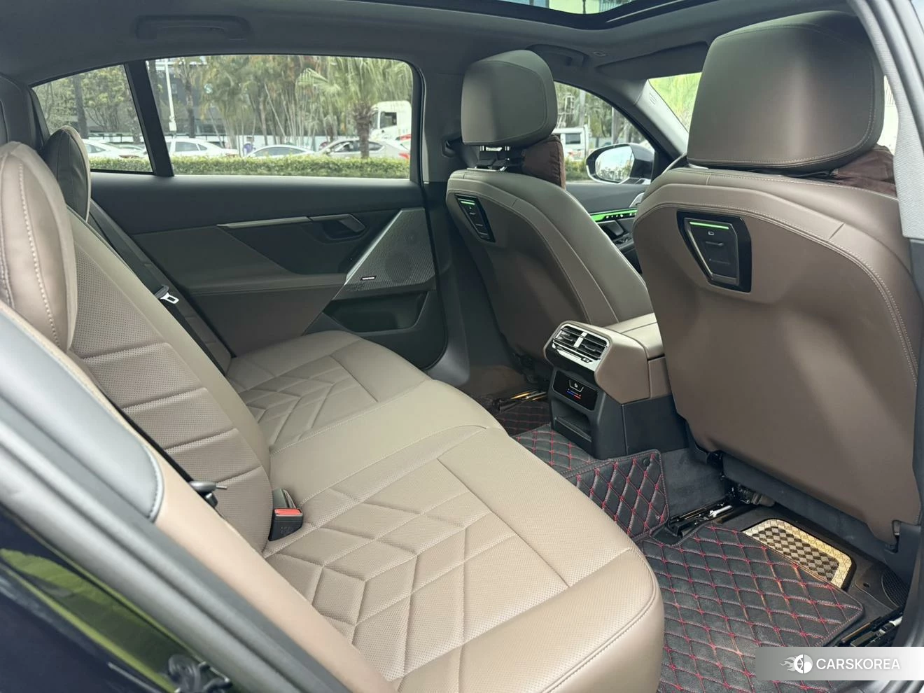 BMW 5 series 2024 Черный из Китая