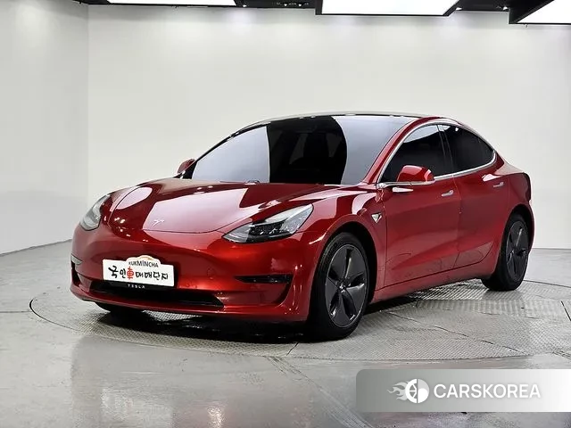 Tesla Model 3 2020 Красный из Кореи