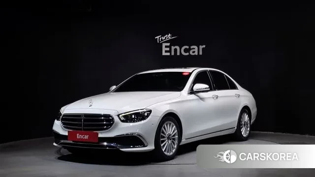 Mercedes-Benz E-Class W213 2021 Белый из Кореи