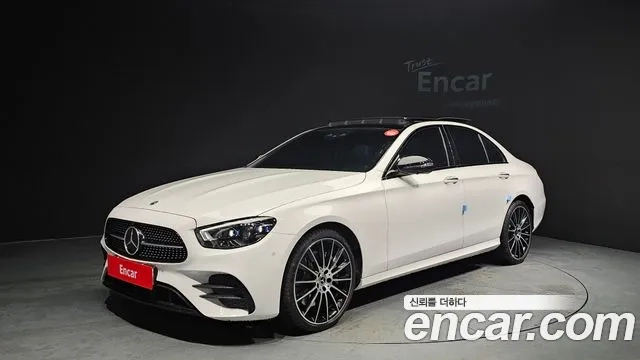 Mercedes-Benz E-Class W213 2023 Белый из Кореи