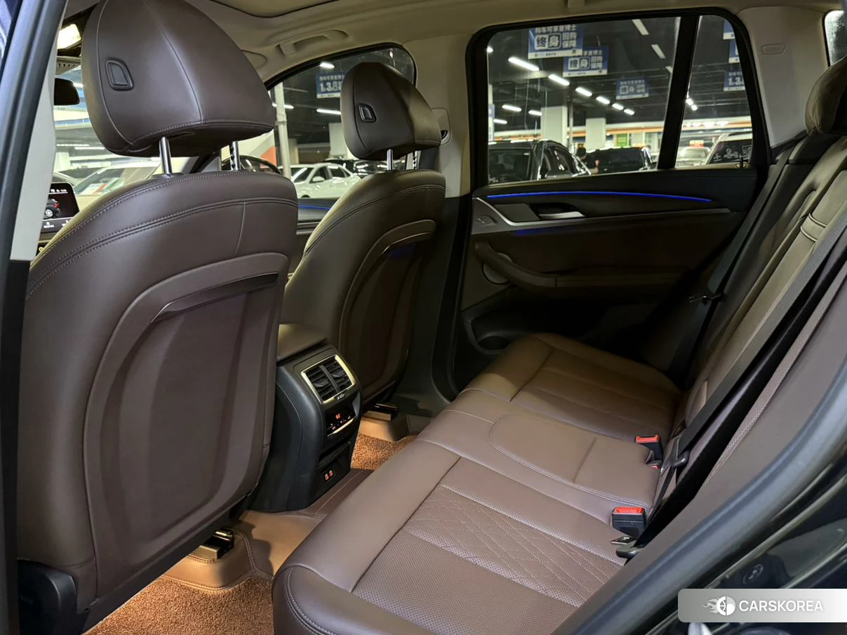 BMW X3 2021 Черный из Китая
