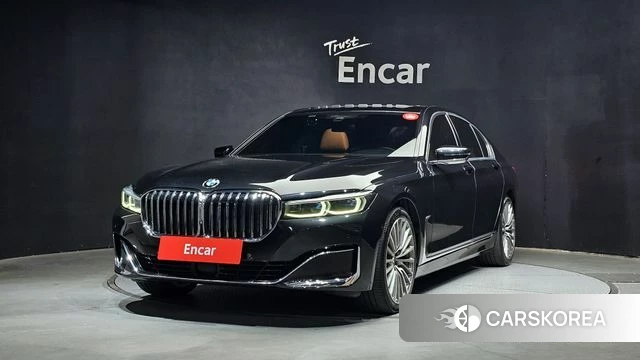 BMW 7 Series (G11) 2022 Серый из Кореи