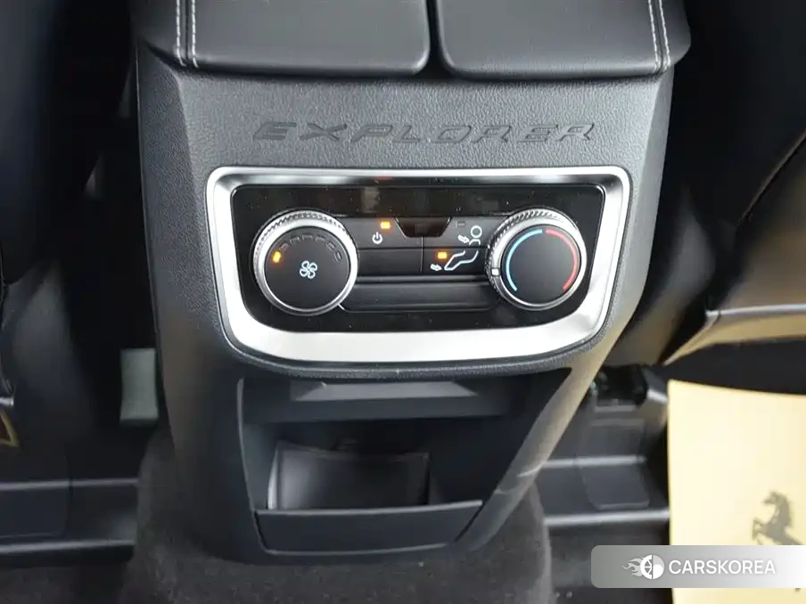 Ford Explorer 2025 Черный из Китая, фото 2