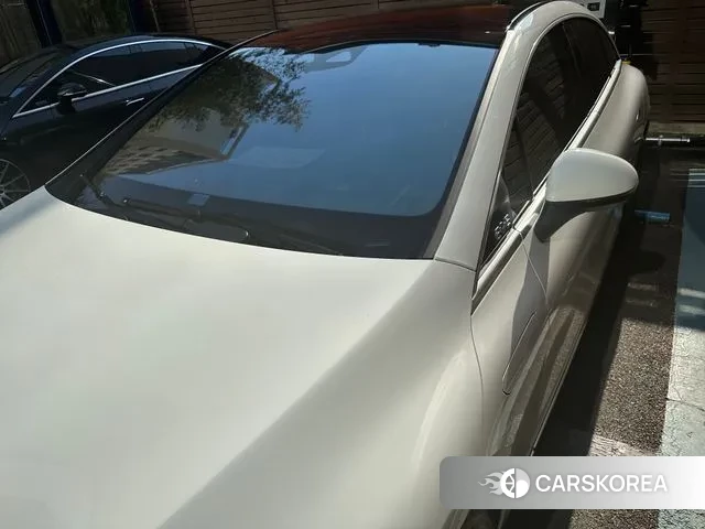 Mercedes-Benz EQE V295 2023 Белый из Кореи