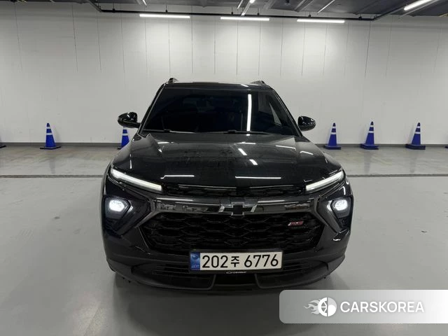 Chevrolet (GM Daewoo) The New Trail Blazer 2024 Черный из Кореи