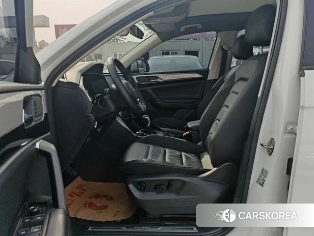 Volkswagen Tanyue 2022 Белый из Китая