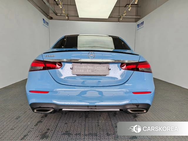Mercedes-Benz E-class (imported) 2022 Синий из Китая