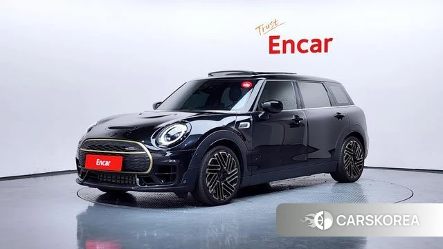 Mini Cooper S Clubman 2023 Черный из Кореи