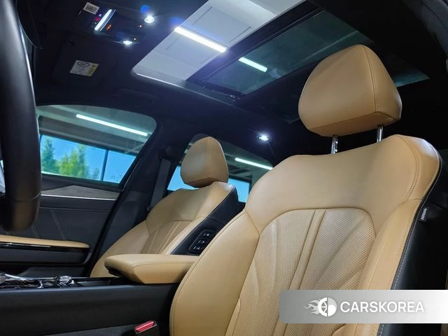 Kia K5 3rd generation 2022 Черный из Кореи