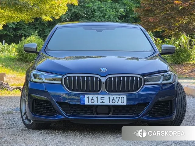 BMW 5 Series (G30) 2022 Синий из Кореи