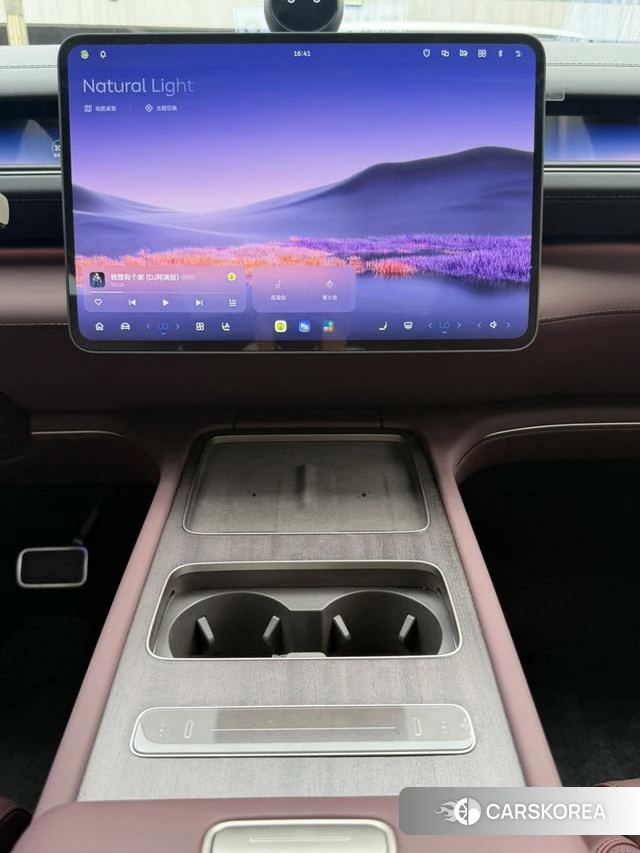 Weilai ES8 2026 Черный из Китая