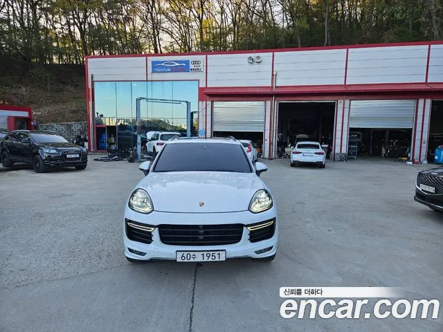 Porsche New Cayenne 2018 Белый из Кореи