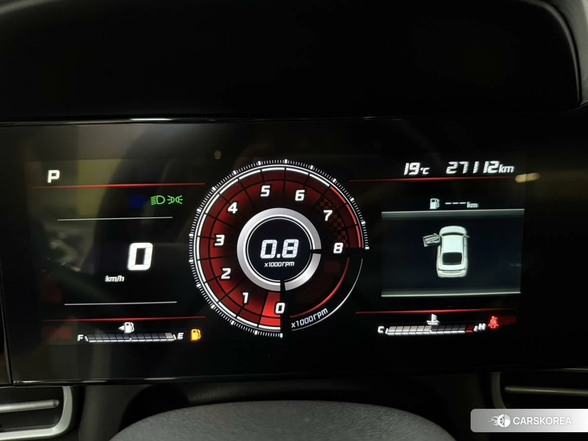 Hyundai Elantra 2022 Белый из Китая