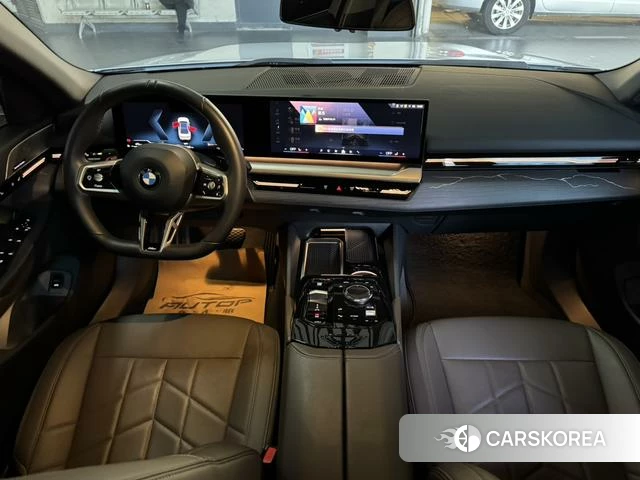 BMW 5 series 2024 Белый из Китая