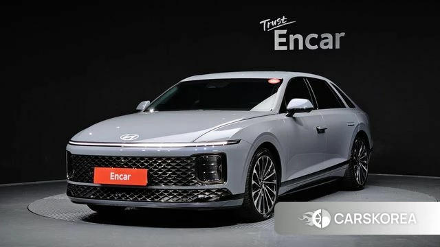 Hyundai Grandeur (GN7) 2024 Светло-серебряный цвет из Кореи