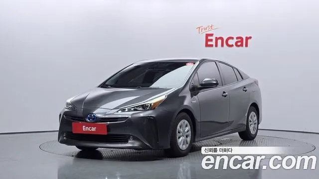 Toyota Prius 4th Generation 2019 Серый из Кореи