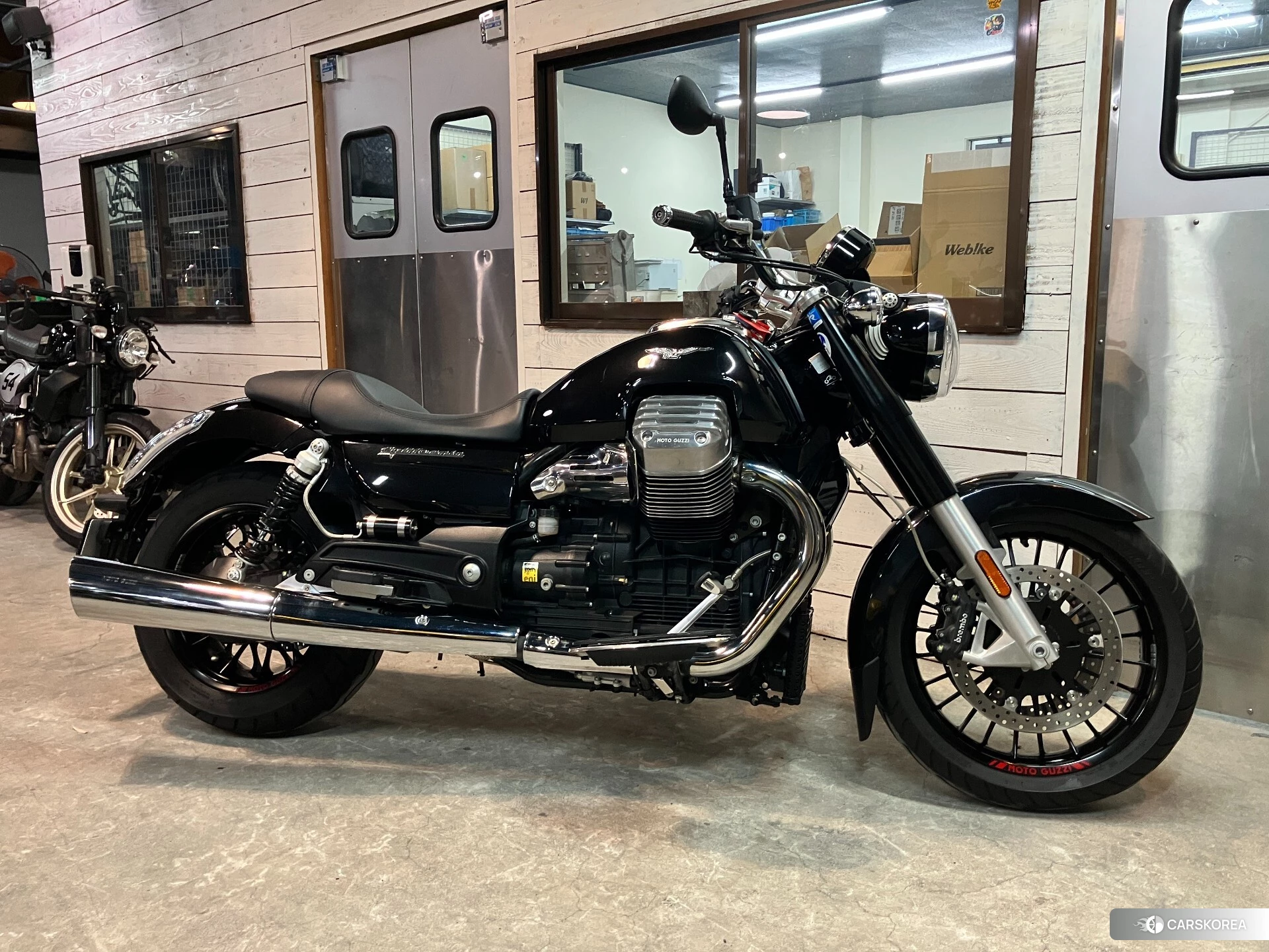 MOTO GUZZI CALIFORNIA 1400 CUSTOM 2014 из Японии