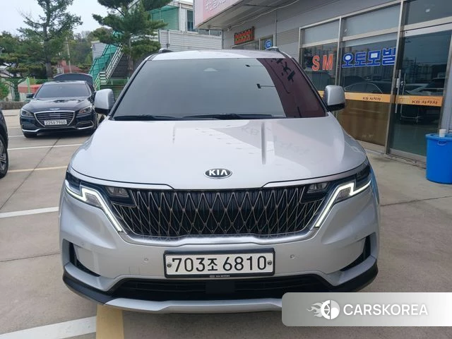 Kia Carnival 4th generation 2021 Серебряный из Кореи