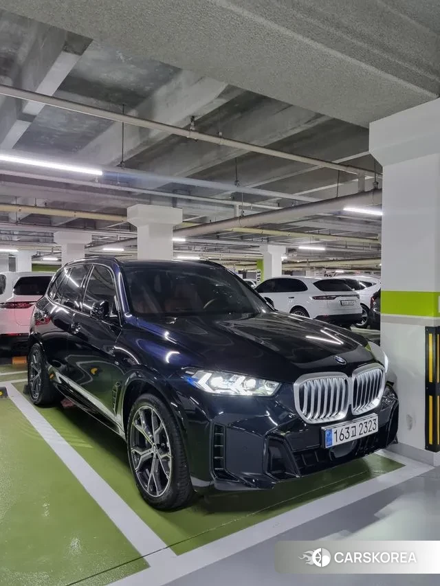 BMW X5 (G05) 2024 Черный из Кореи