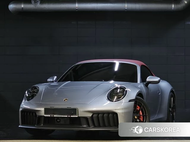 Porsche 911(992) 2025 Серебряный из Кореи