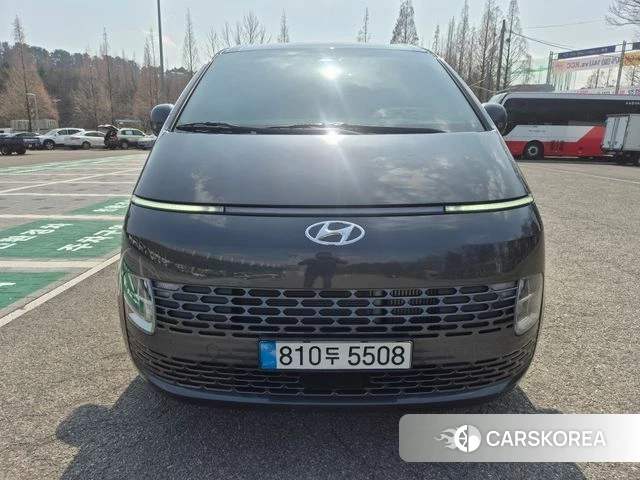 Hyundai Staria 2023 Серый из Кореи